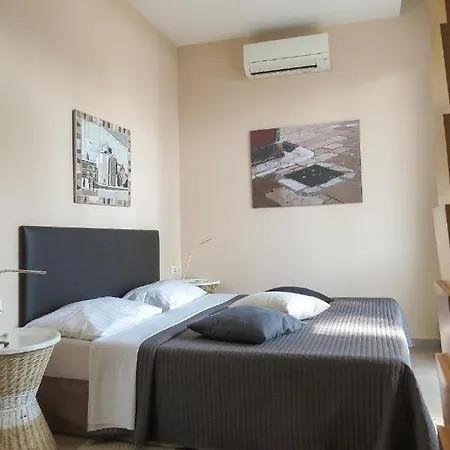 Bed & Breakfast In The Center Near The Beach